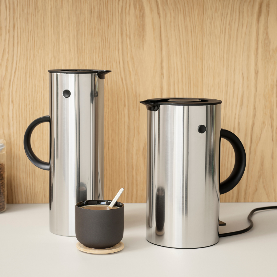 

Stelton - EM77 elkedel 1,5L & termokande 1L stål